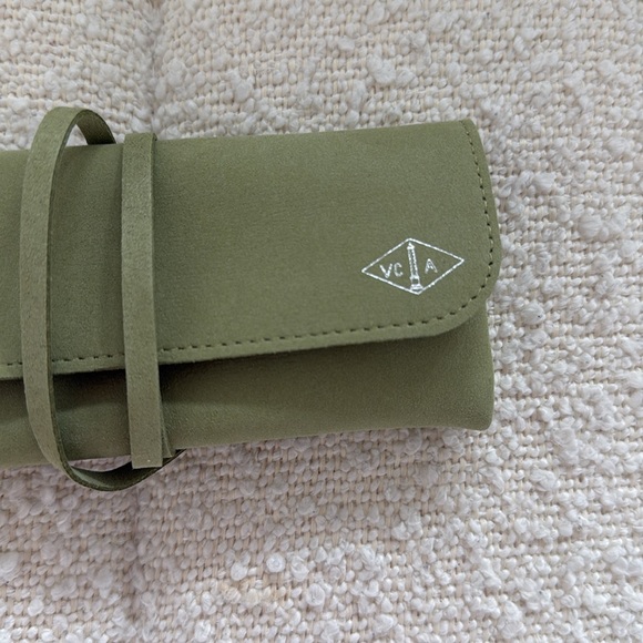 Van Cleef & Arpels cleaning kit - Picture 4 of 10